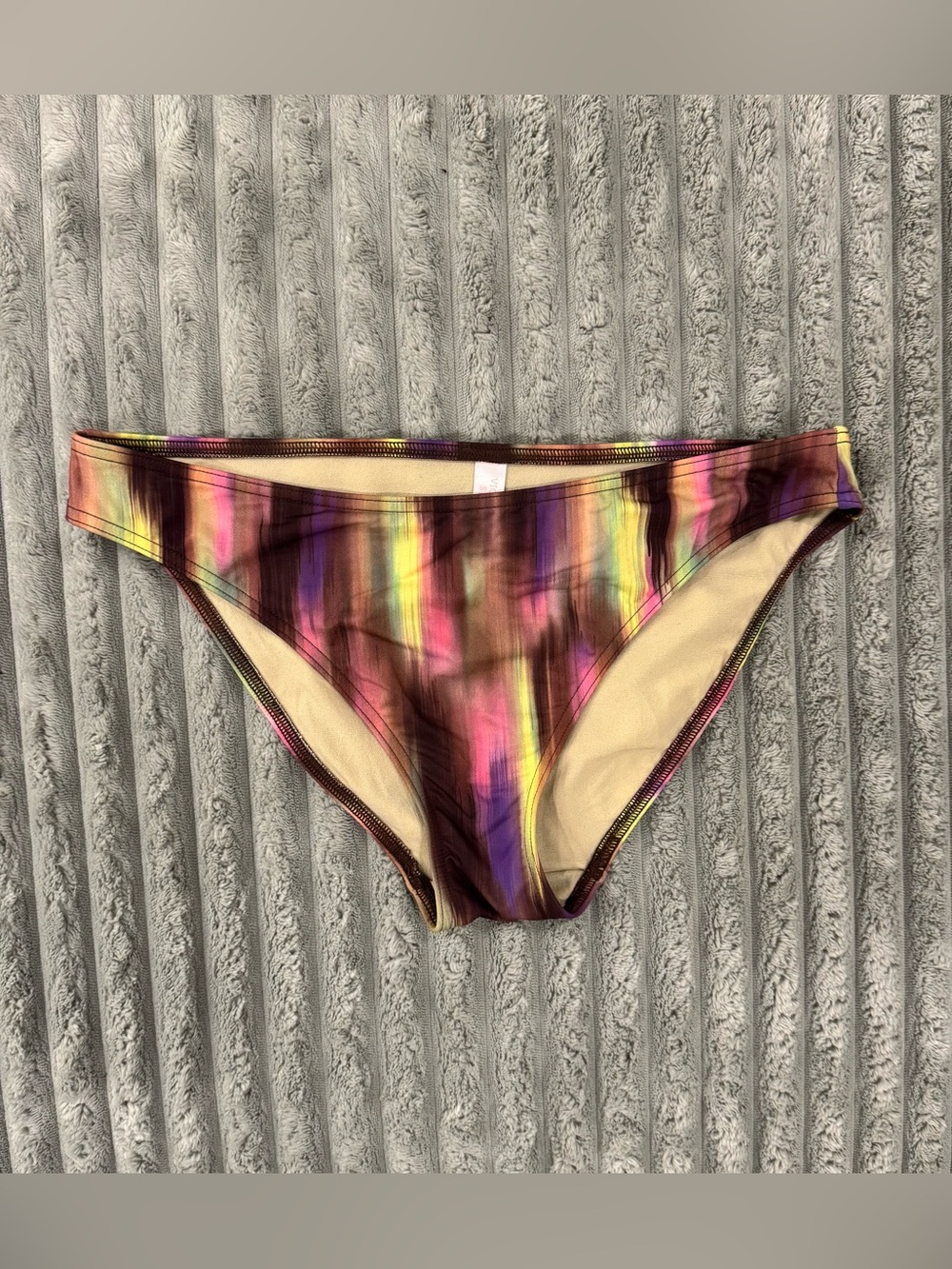 Multi-Color Abstract Stripe Tankini Set - Picture 6 of 12
